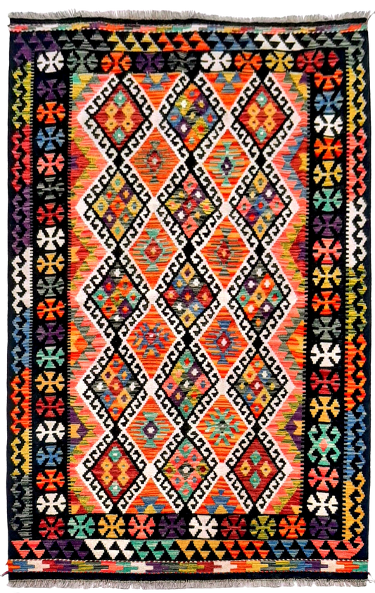 Fine Rug - 201 x 136 cm